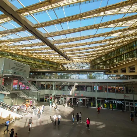 4 Personnes Au Centre - Chatelet Appartamento